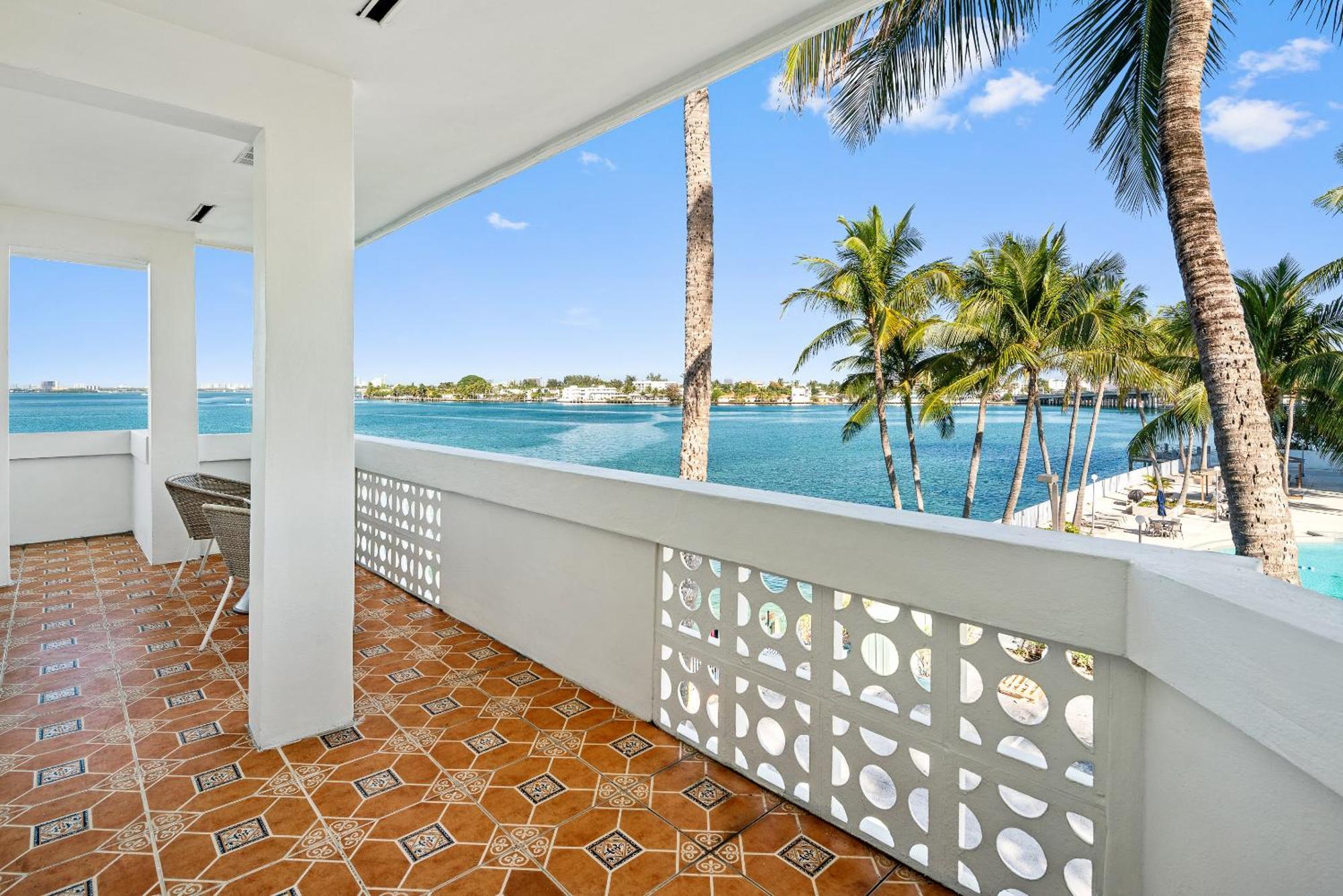 Hotel Palm Tree Club Miami North Bay Village Esterno foto