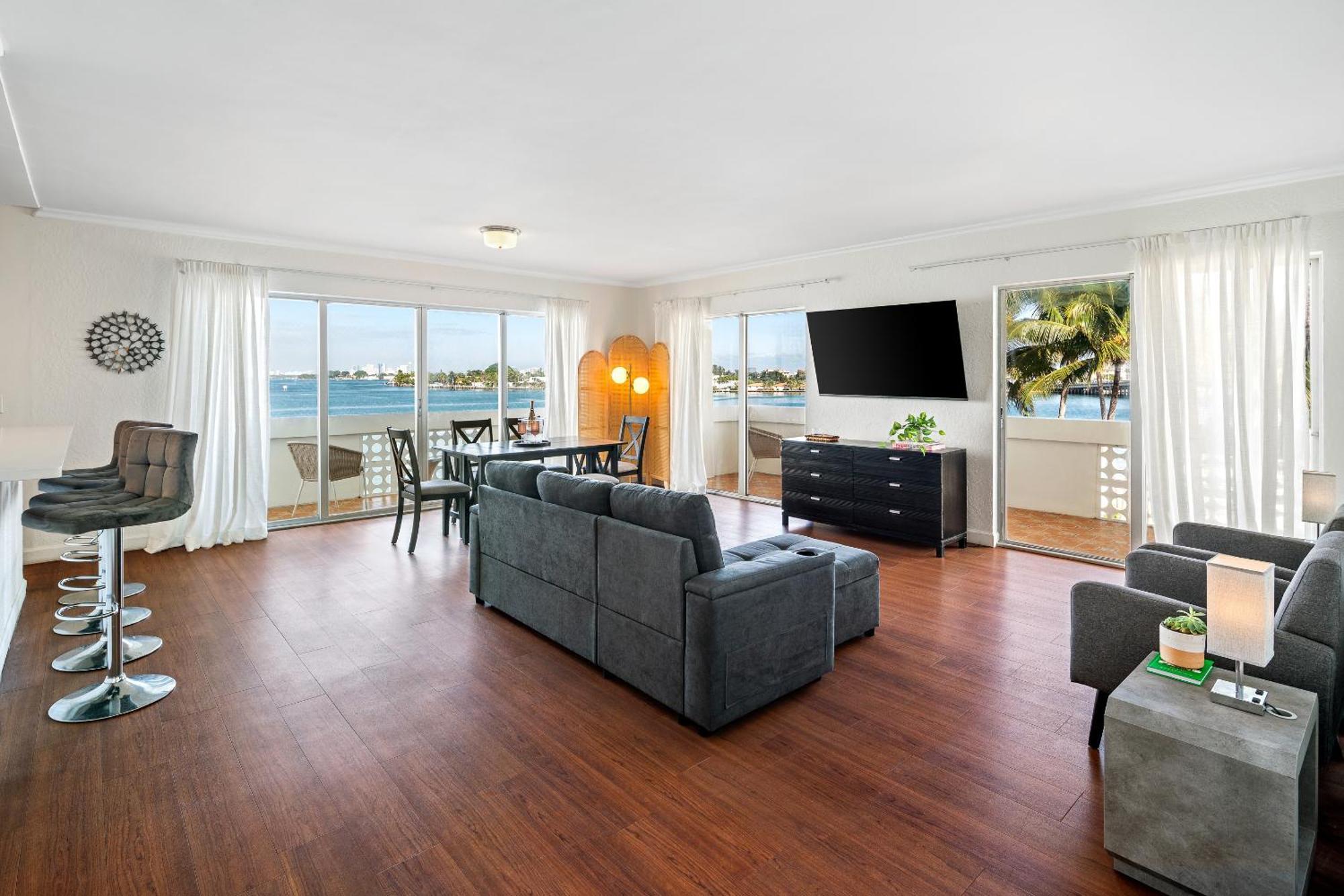 Hotel Palm Tree Club Miami North Bay Village Esterno foto