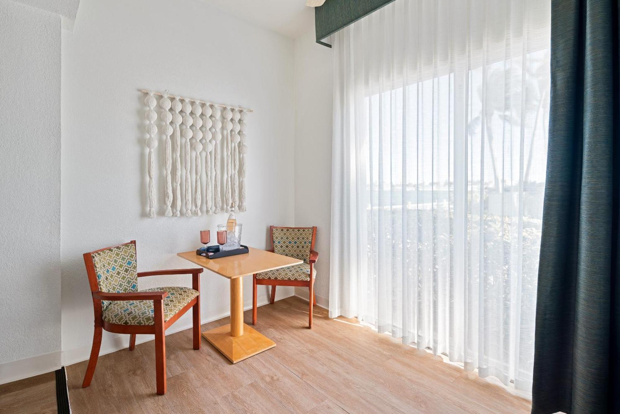 Hotel Palm Tree Club Miami North Bay Village Esterno foto