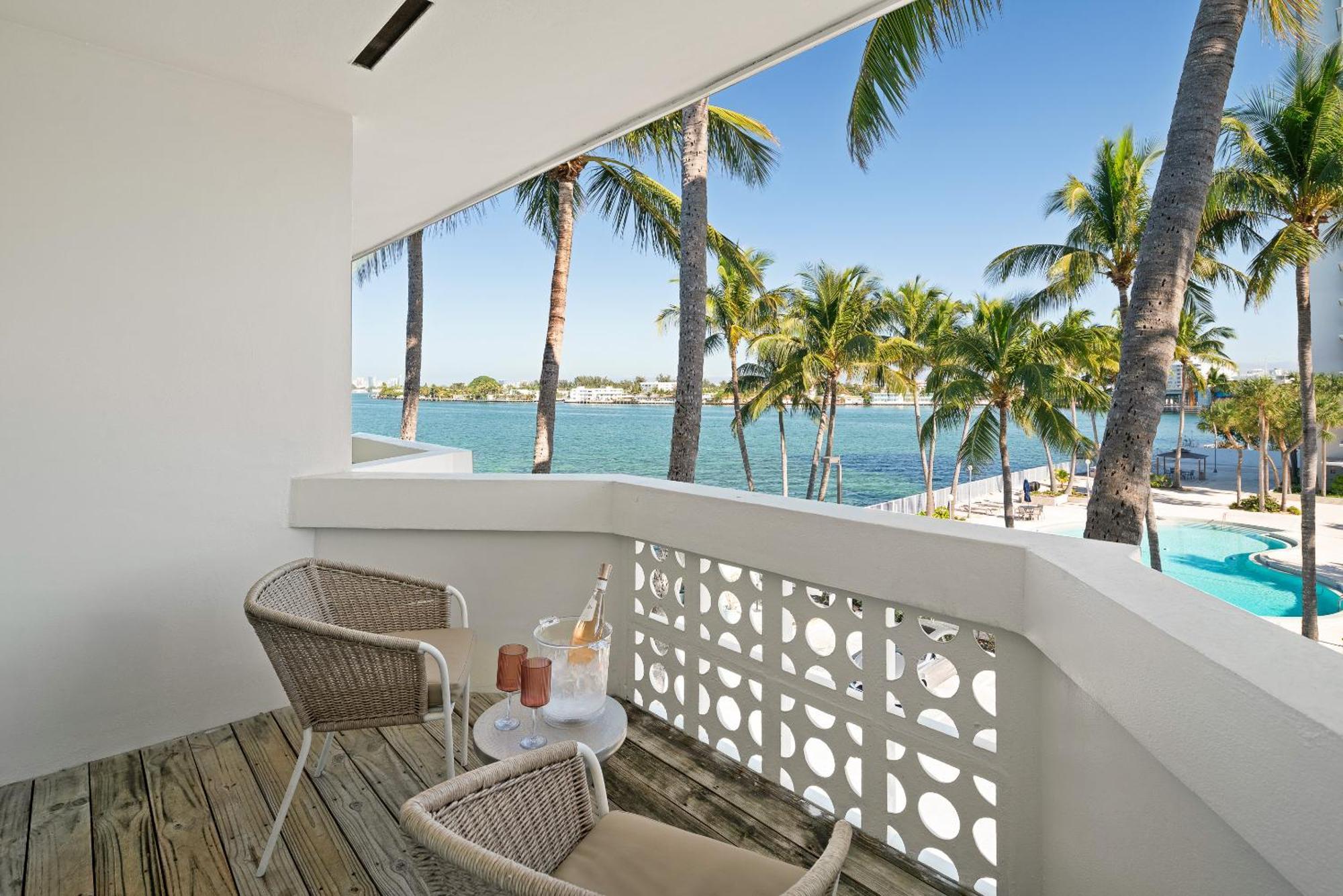Hotel Palm Tree Club Miami North Bay Village Esterno foto